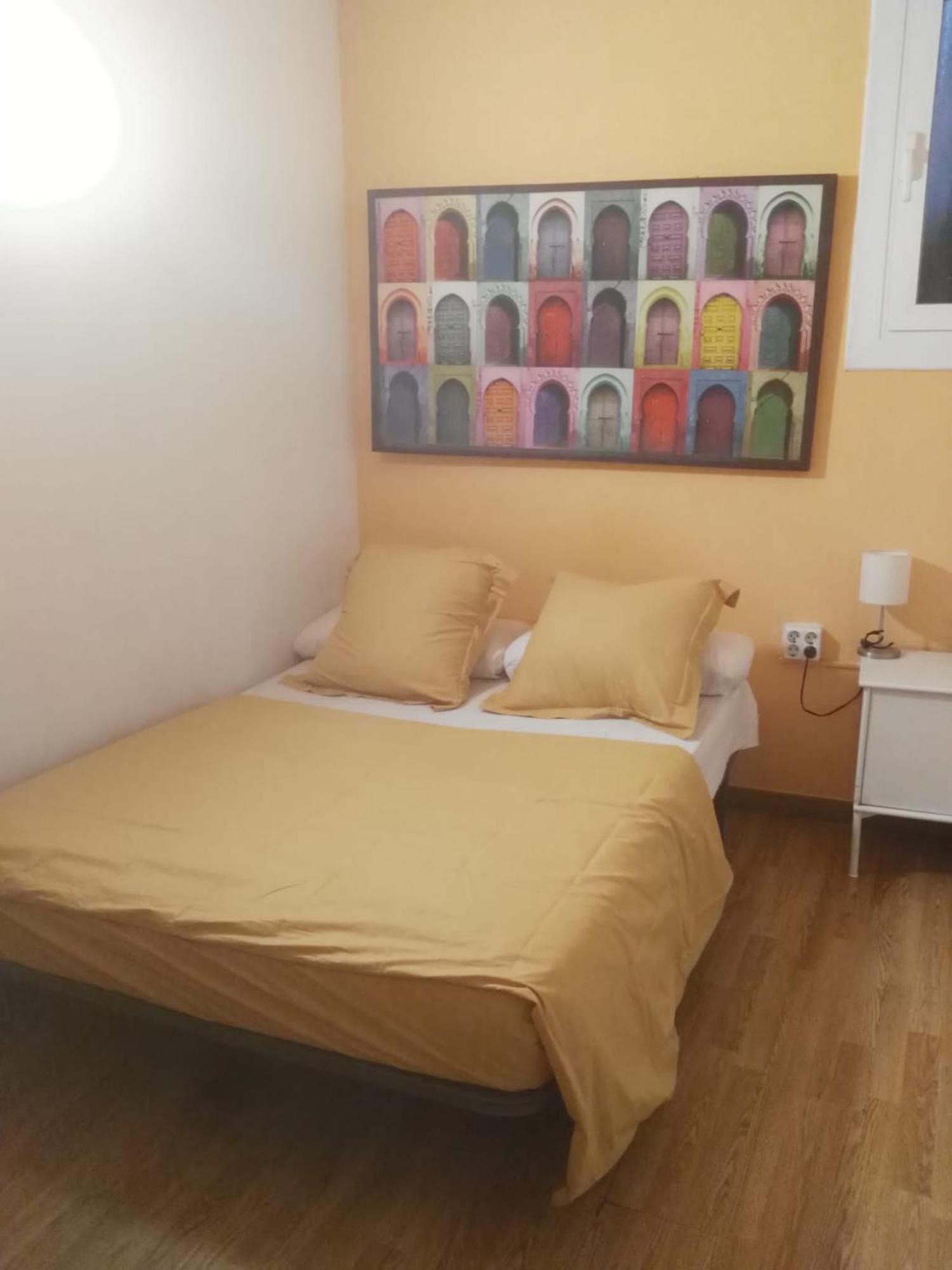 Diagonal House Hostel Barcelona Phòng bức ảnh