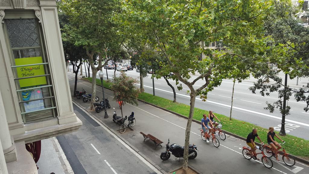 Diagonal House Hostel Barcelona Ngoại thất bức ảnh